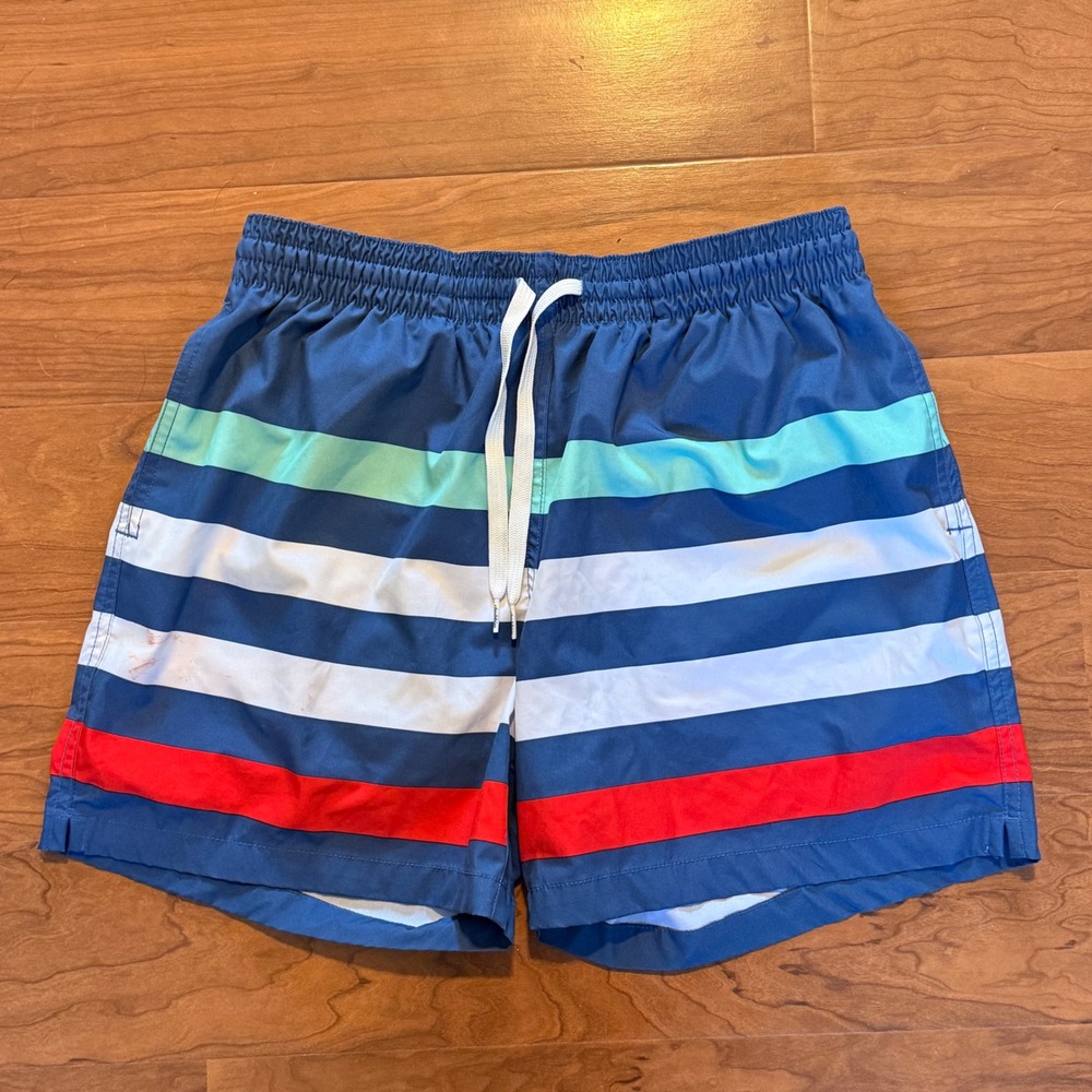 Chubbies Mens Striped Swim Trunks Blue White Red 5.5 Inch Inseam Size Medium